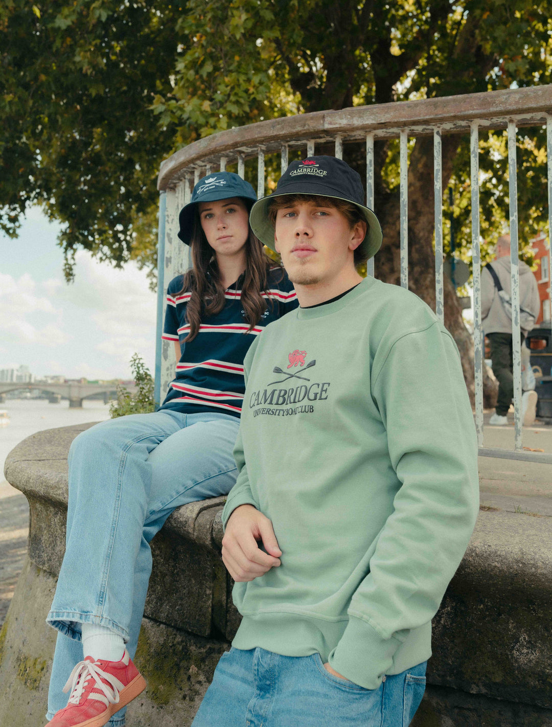 Cambridge Reversible Bucket Hat